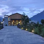 Hotel Tullio Gravedona