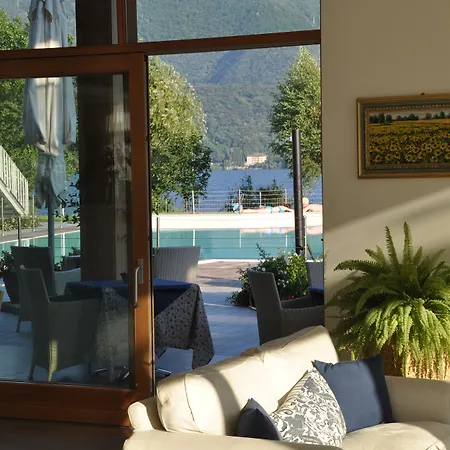 トゥリオ ホテル