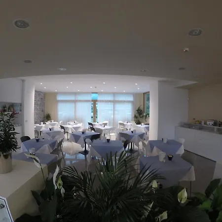 Tullio Отель 3*