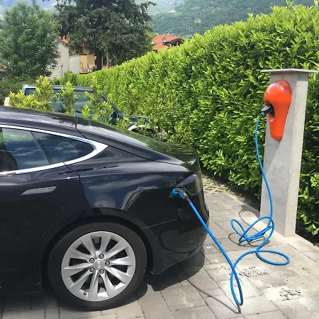 Tullio Отель Граведона