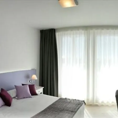 Tullio Hotel